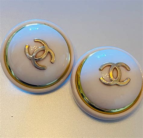 Chanel buttons 